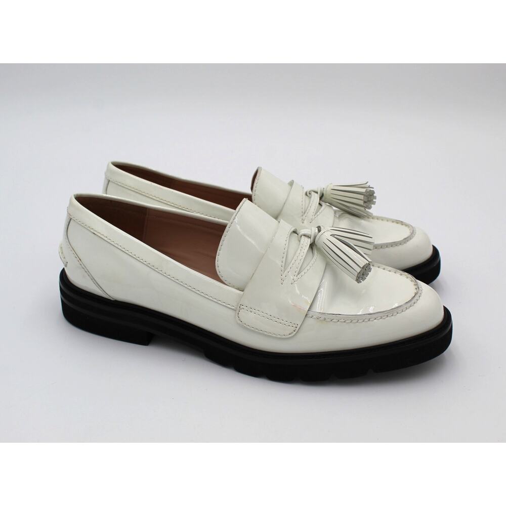 Stuart Weitzman Loafers Womens 9.5 White Patent Leather Tassel Lug Sole Preppy